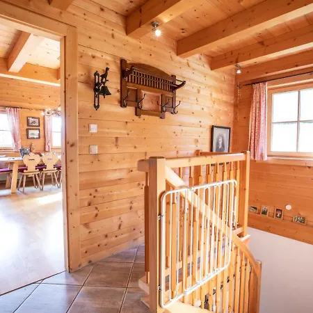 2 By Interhome Dağ evi